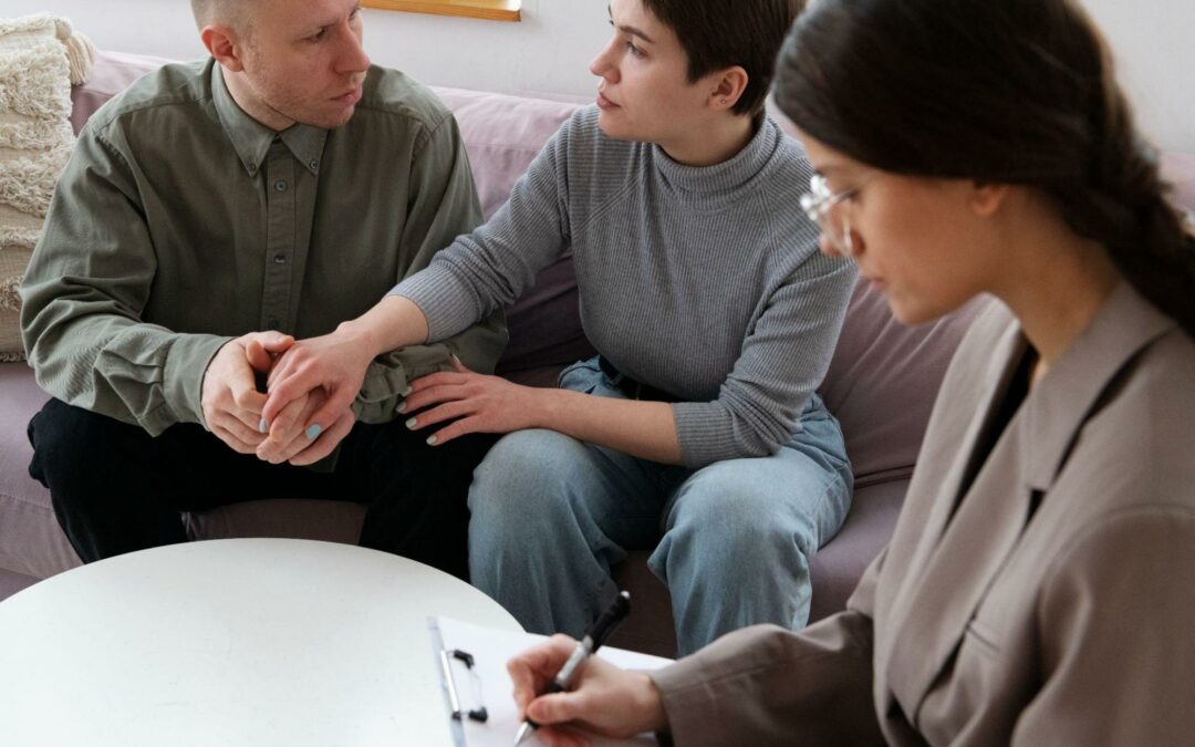 The Benefits of Counselling for Couples and Families Going Through Divorce
